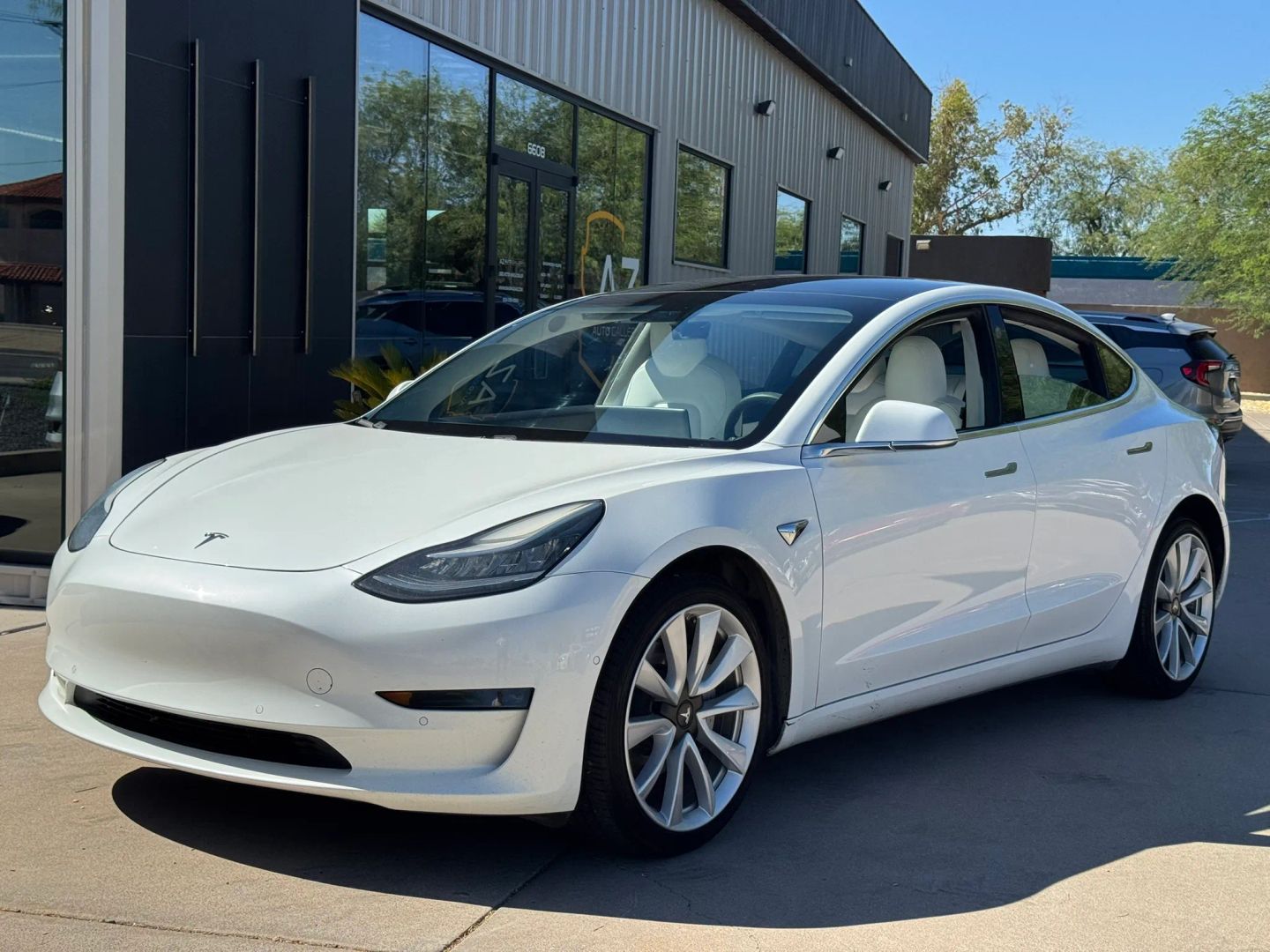 tesla model 3 2019 5YJ3E1EB1KF530464 image tesla model 3 2019 5YJ3E1EB1KF530464 image